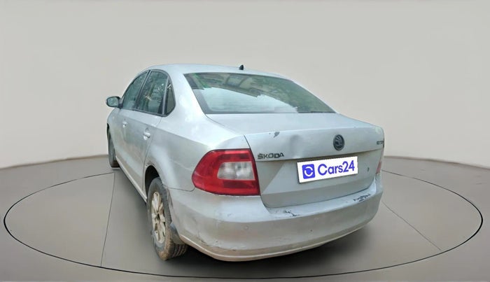 2013 Skoda Rapid AMBITION 1.6 TDI CR MT, Diesel, Manual, 1,08,810 km, exterior