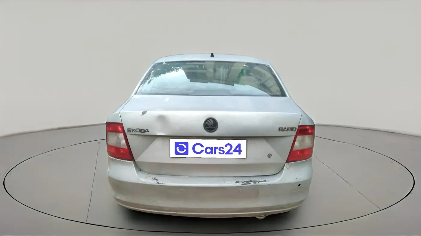2013 Skoda Rapid AMBITION 1.6 TDI CR MT, Diesel, Manual, 1,08,810 km, exterior