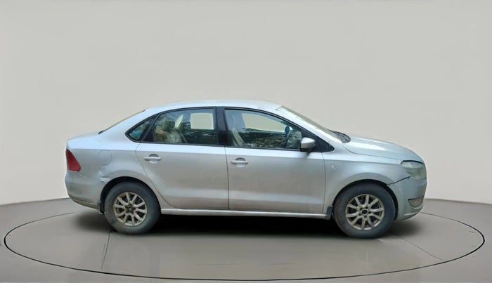 2013 Skoda Rapid AMBITION 1.6 TDI CR MT, Diesel, Manual, 1,08,810 km, exterior