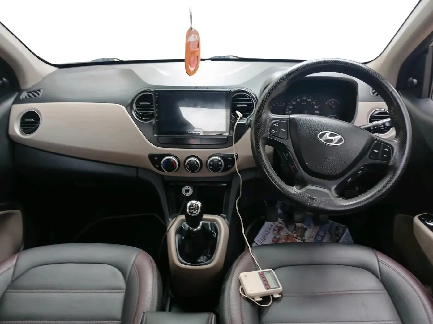 2014 Hyundai Xcent S 1.2, Petrol, Manual, 99,902 km, interior