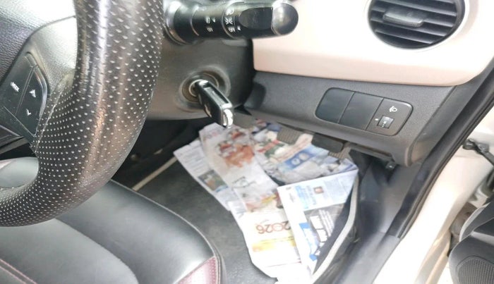 2014 Hyundai Xcent S 1.2, Petrol, Manual, 99,902 km, interior