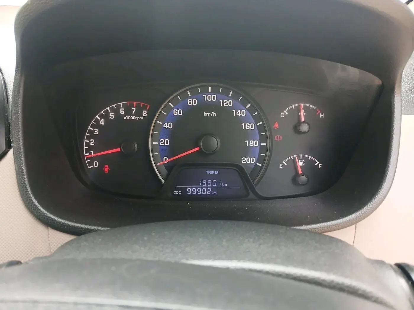 2014 Hyundai Xcent S 1.2, Petrol, Manual, 99,902 km, interior