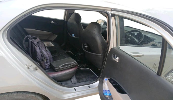 2014 Hyundai Xcent S 1.2, Petrol, Manual, 99,902 km, interior