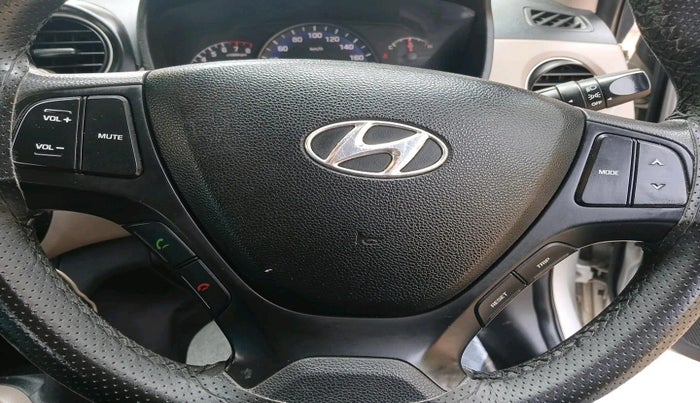 2014 Hyundai Xcent S 1.2, Petrol, Manual, 99,902 km, interior