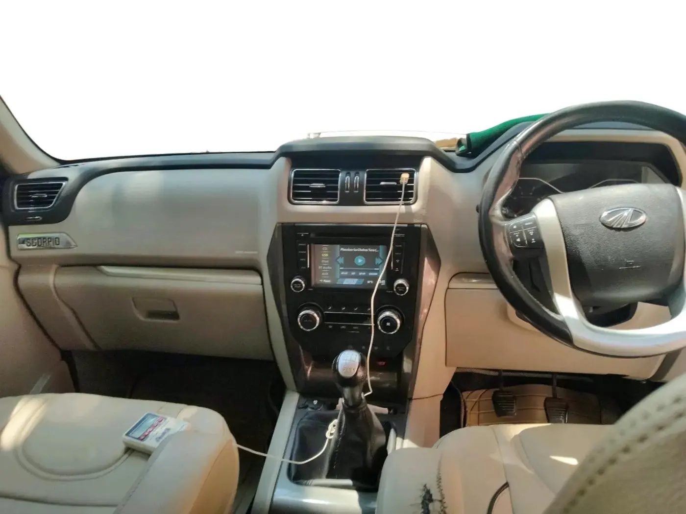 2019 Mahindra Scorpio S11 2WD, Diesel, Manual, 1,05,823 km, interior