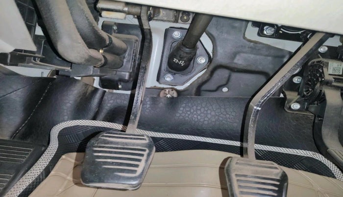 2019 Mahindra Scorpio S11 2WD, Diesel, Manual, 1,05,823 km, interior