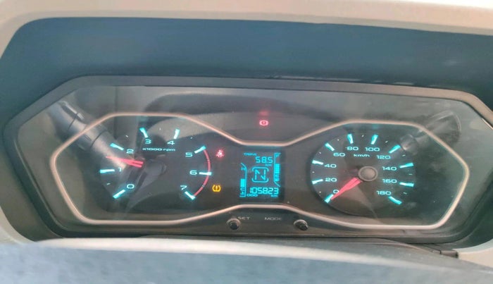2019 Mahindra Scorpio S11 2WD, Diesel, Manual, 1,05,823 km, interior