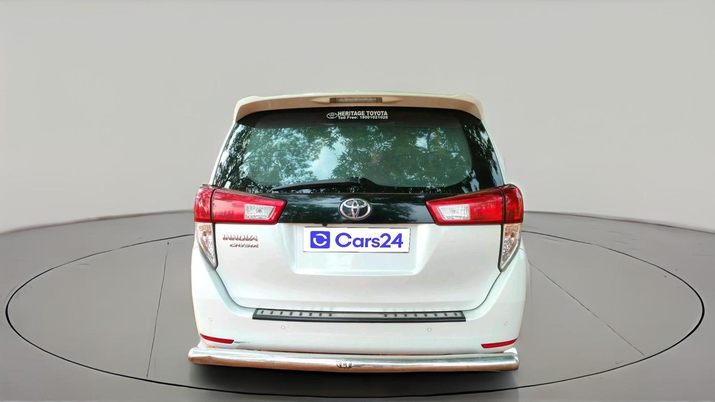 2023 Toyota Innova Crysta 2.4 GX 8STR, Diesel, Manual, 1,08,131 km, exterior