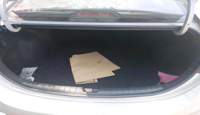 2019 Hyundai Verna 1.6 VTVT SX O, Petrol, Manual, 2,22,154 km, exterior