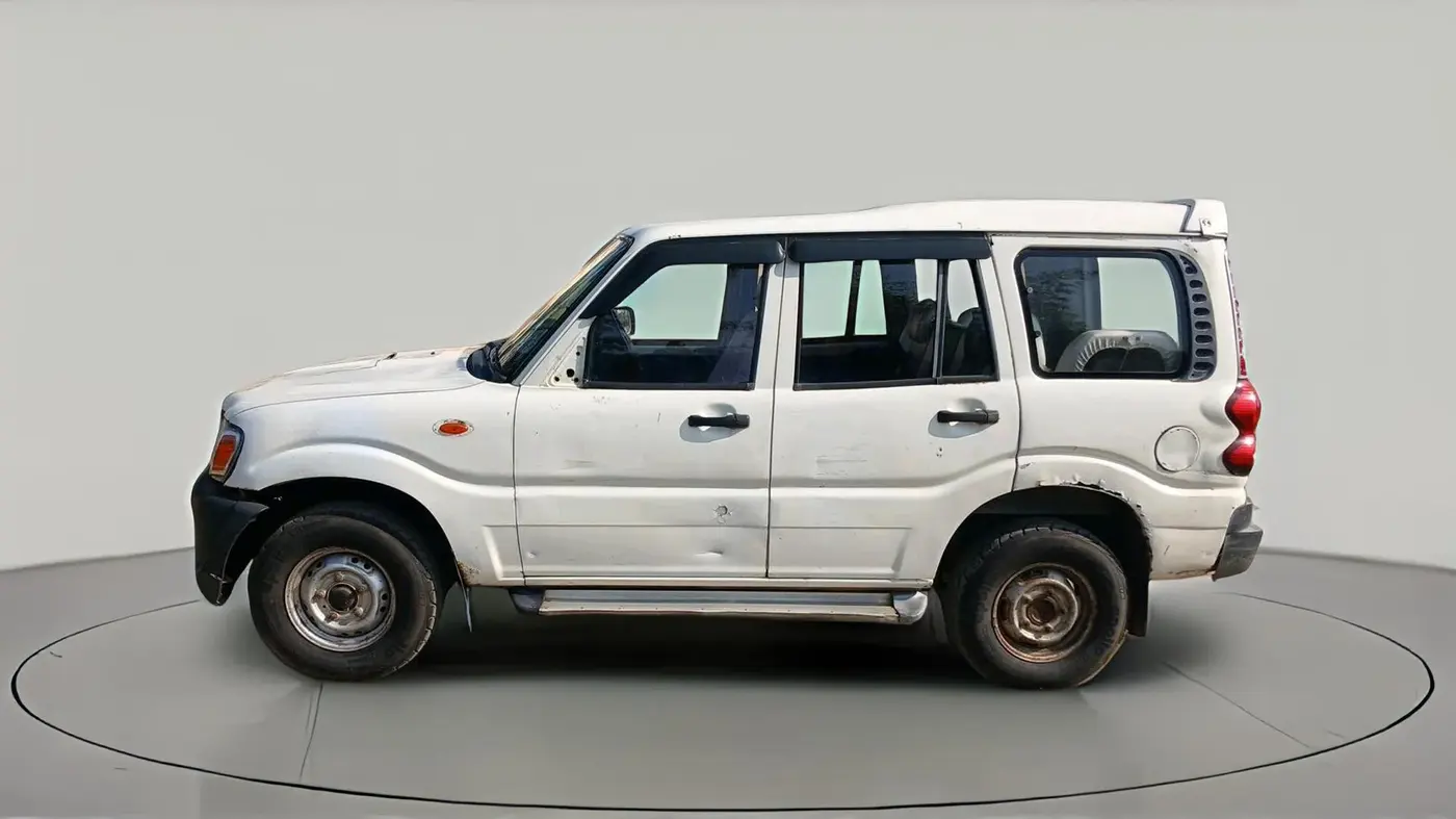 2011 Mahindra Scorpio 2.5 TURBO 7 STR, Diesel, Manual, 1,00,000 km, exterior