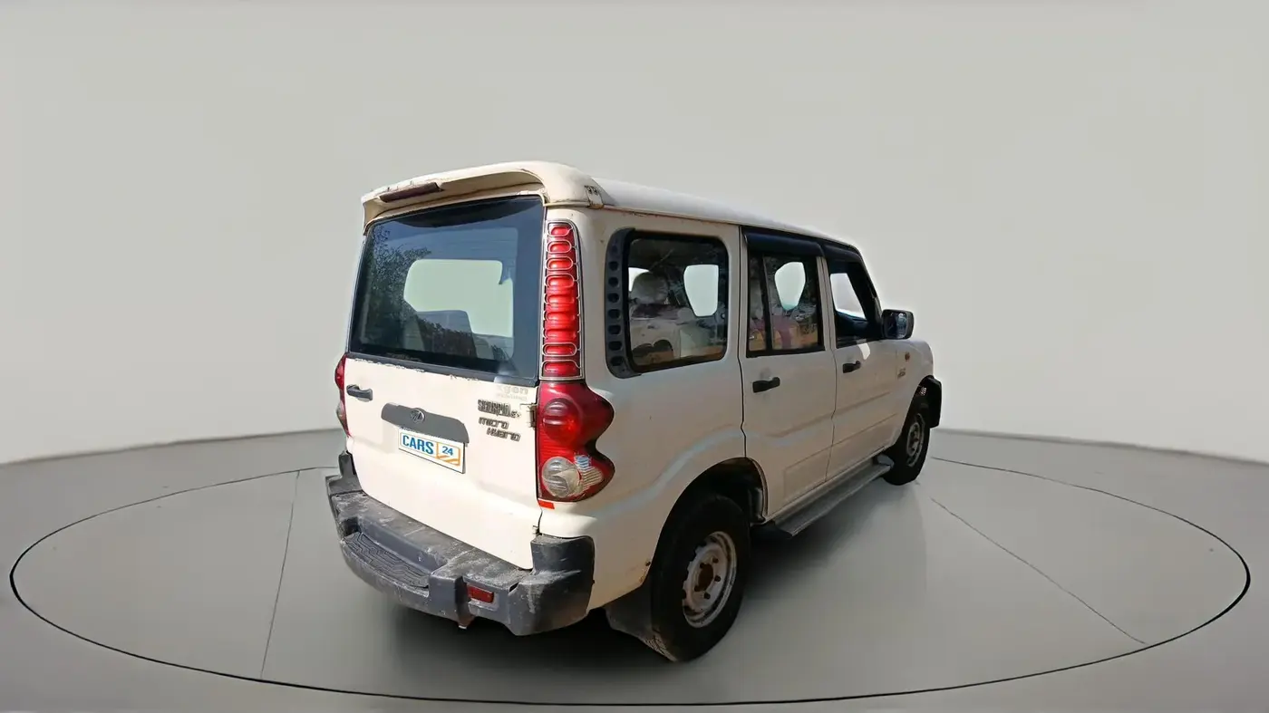 2011 Mahindra Scorpio 2.5 TURBO 7 STR, Diesel, Manual, 1,00,000 km, exterior