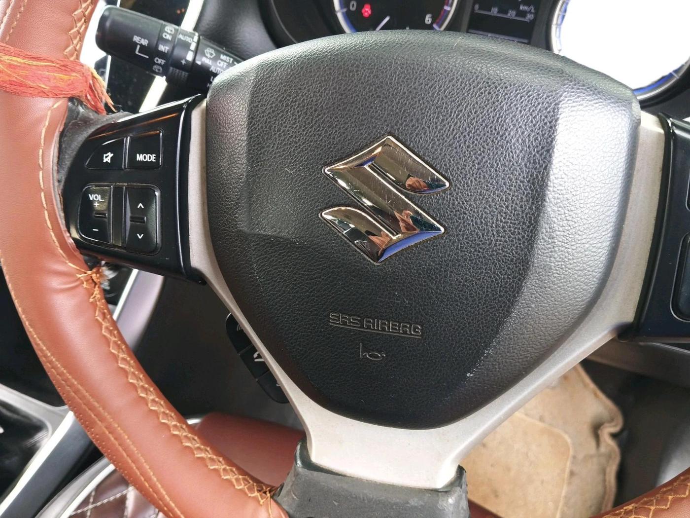 2017 Maruti S Cross ALPHA 1.3, Diesel, Manual, 76,490 km, interior