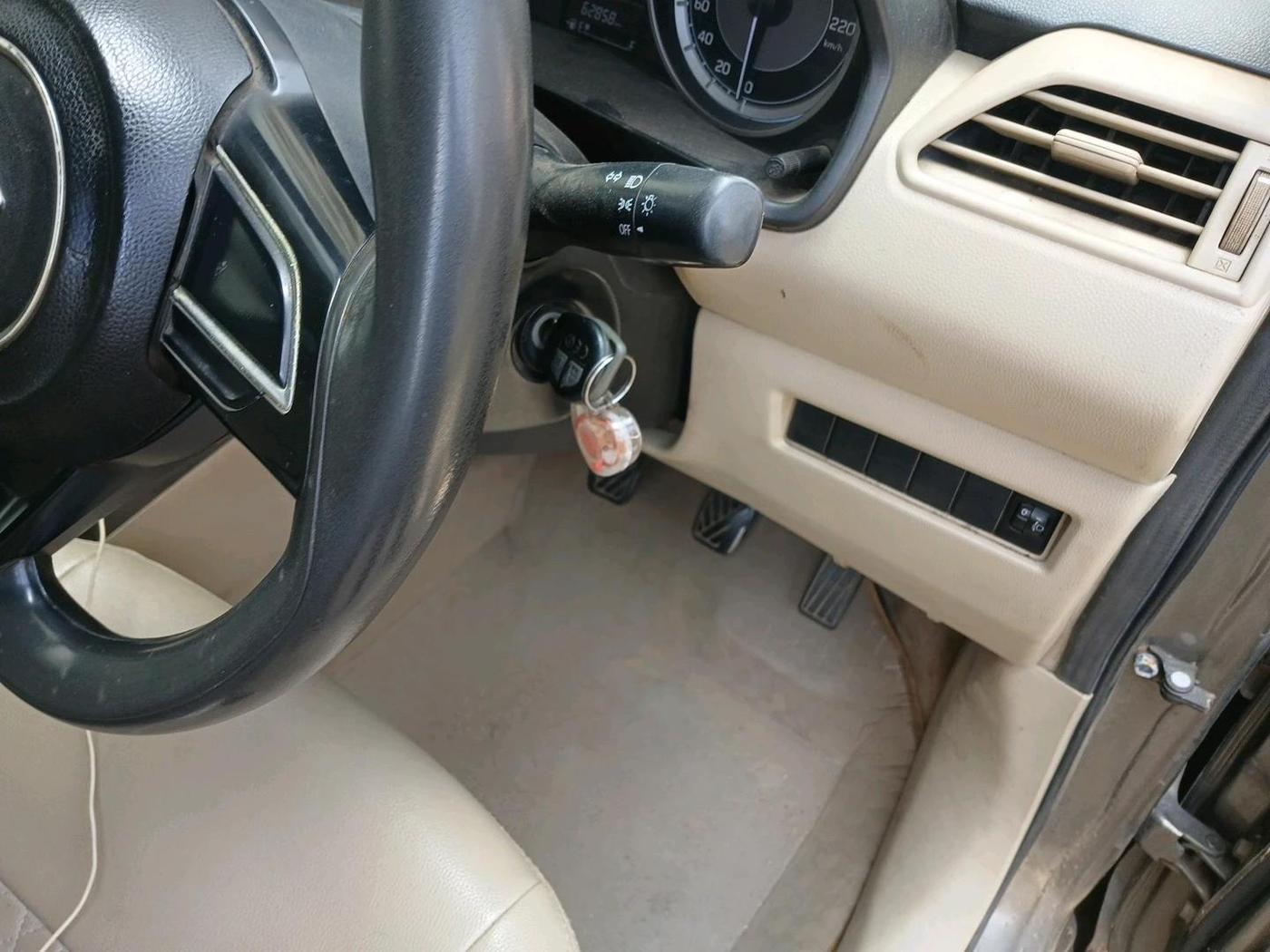 2018 Maruti Dzire VDI, Diesel, Manual, 62,858 km, interior