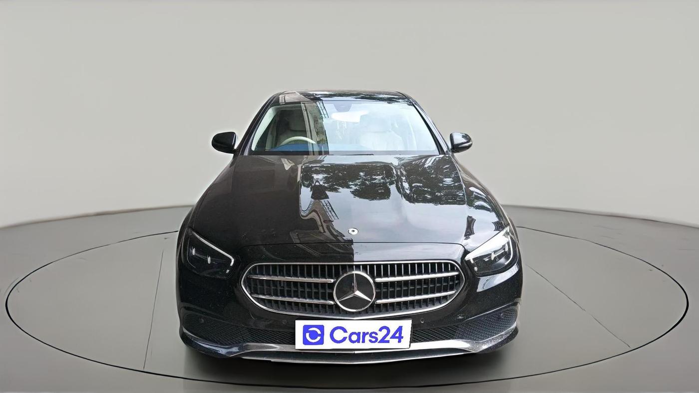 2022 Mercedes Benz E Class E 200 EXCLUSIVE, Petrol, Automatic, 12,398 km, exterior