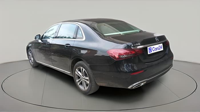 2022 Mercedes Benz E Class E 200 EXCLUSIVE, Petrol, Automatic, 12,398 km, exterior