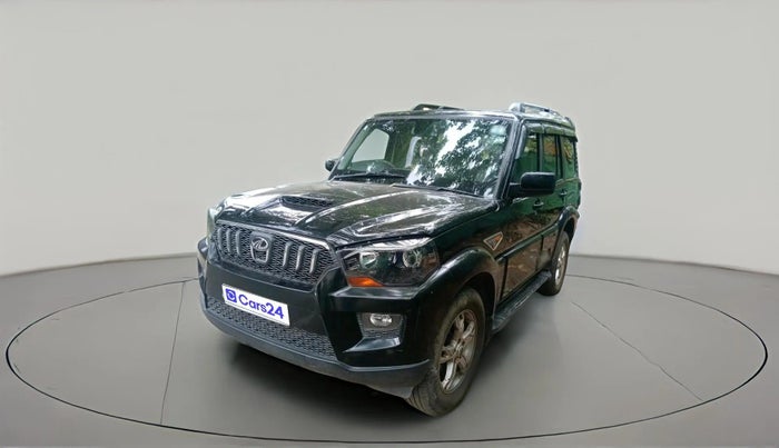 2015 Mahindra Scorpio S10, Diesel, Manual, 82,145 km, exterior