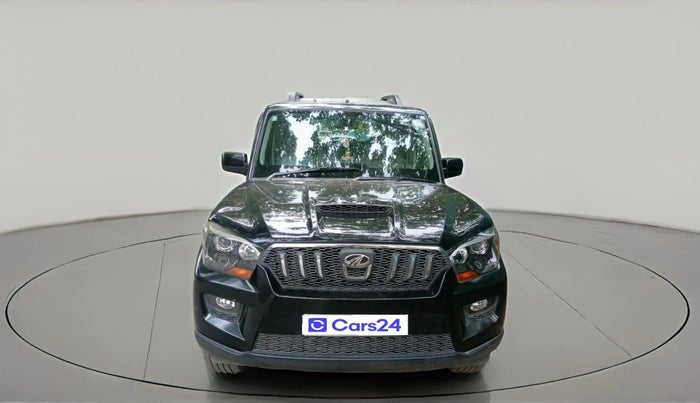 2015 Mahindra Scorpio S10, Diesel, Manual, 82,145 km, exterior