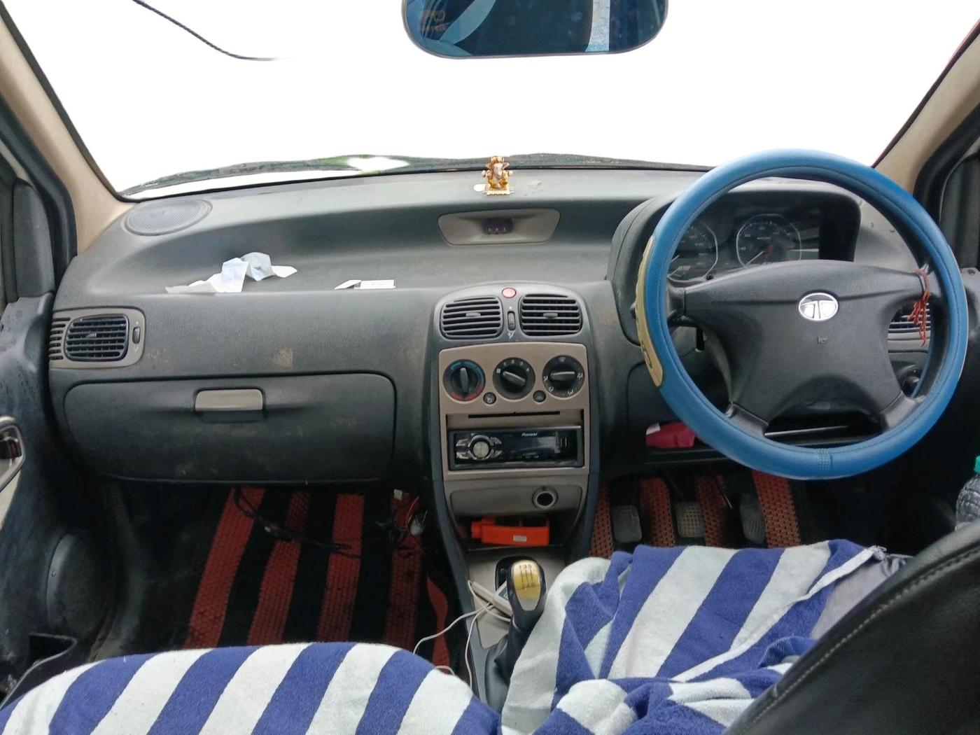 2014 Tata Indigo ECS LX TDI, Diesel, Manual, 59,496 km, interior