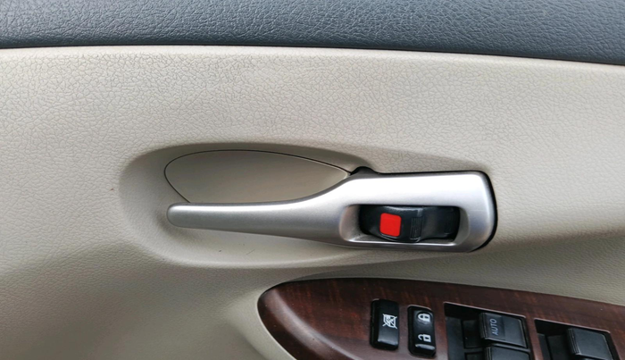 2013 Toyota Corolla Altis GL PETROL, Petrol, Manual, 85,690 km, interior