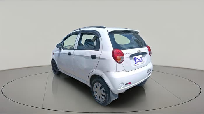 2011 Chevrolet Spark LT 1.0, Petrol, Manual, 1,06,687 km, exterior