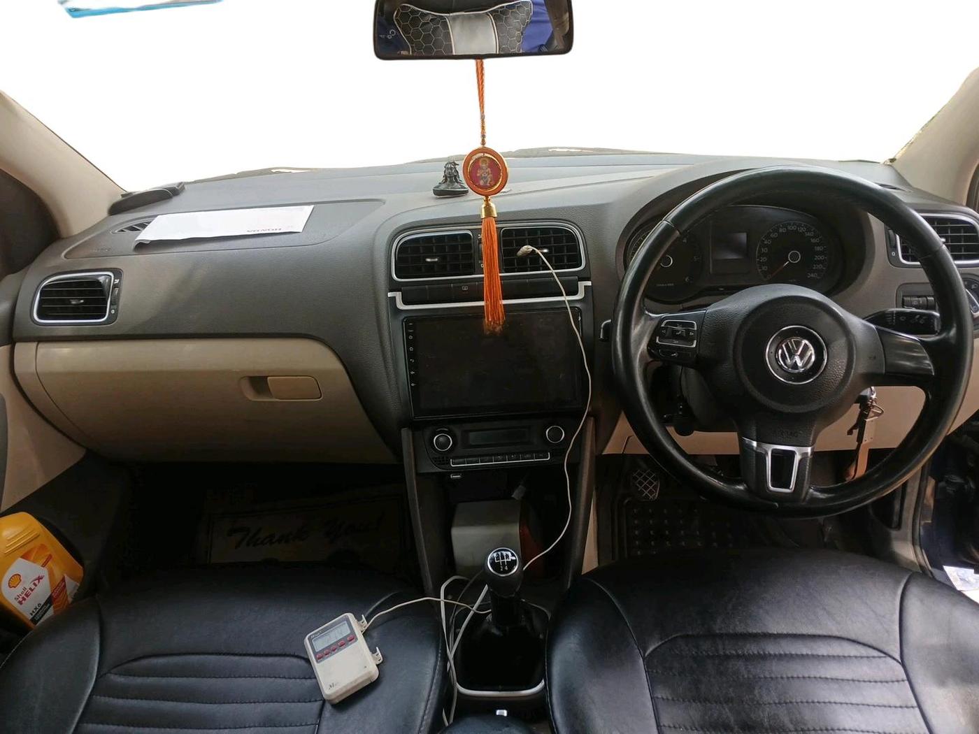 2012 Volkswagen Vento COMFORTLINE DIESEL 1.6, Diesel, Manual, 1,08,394 km, interior