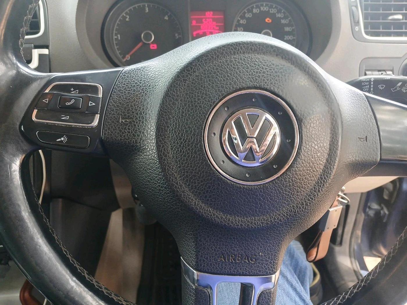 2012 Volkswagen Vento COMFORTLINE DIESEL 1.6, Diesel, Manual, 1,08,394 km, interior