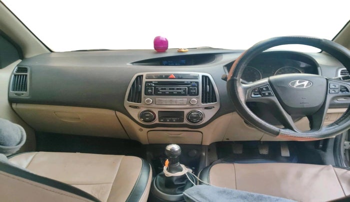 2013 Hyundai i20 SPORTZ 1.2, Petrol, Manual, 87,604 km, interior