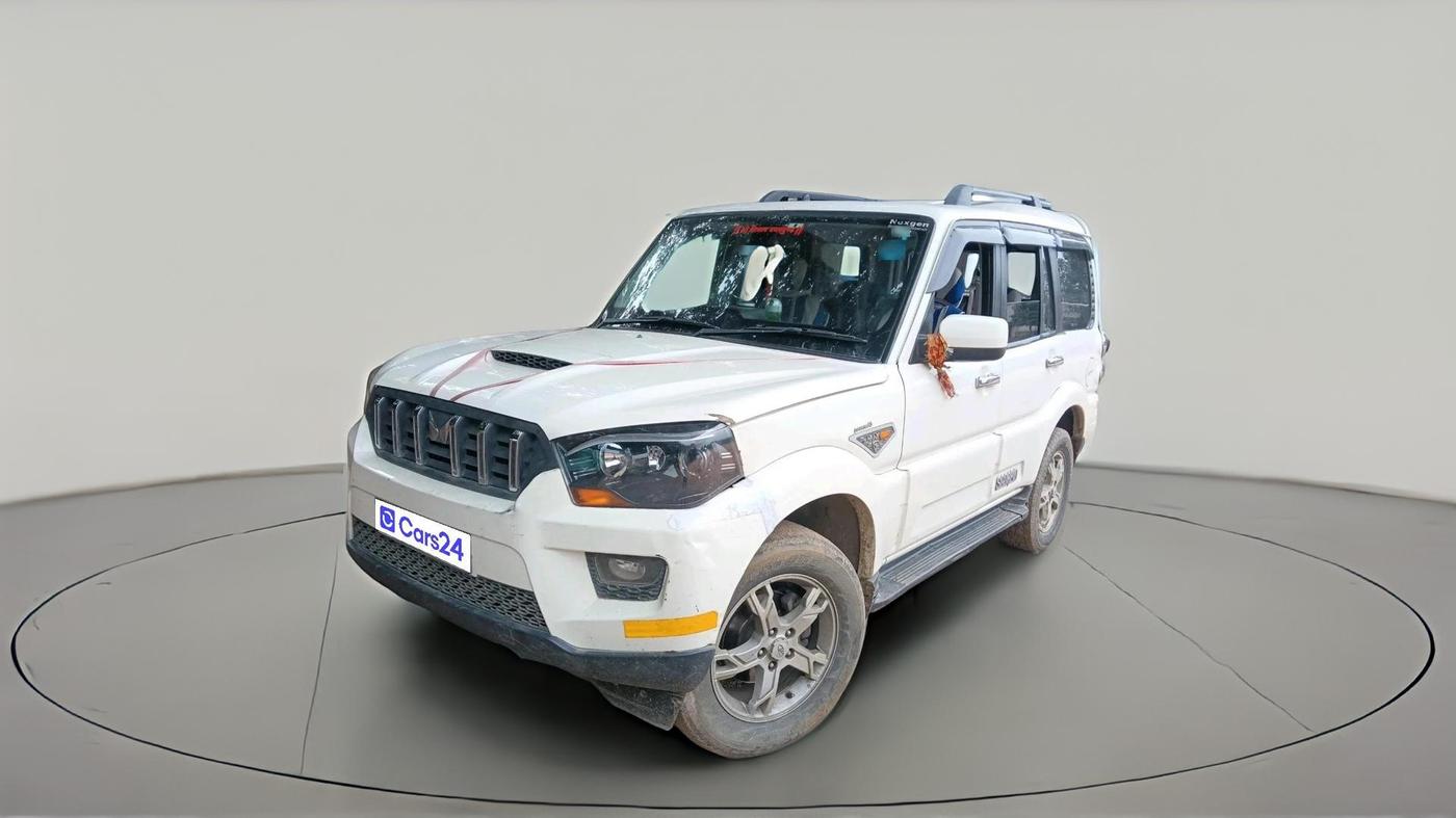 2016 Mahindra Scorpio S10, Diesel, Manual, 1,15,997 km, exterior