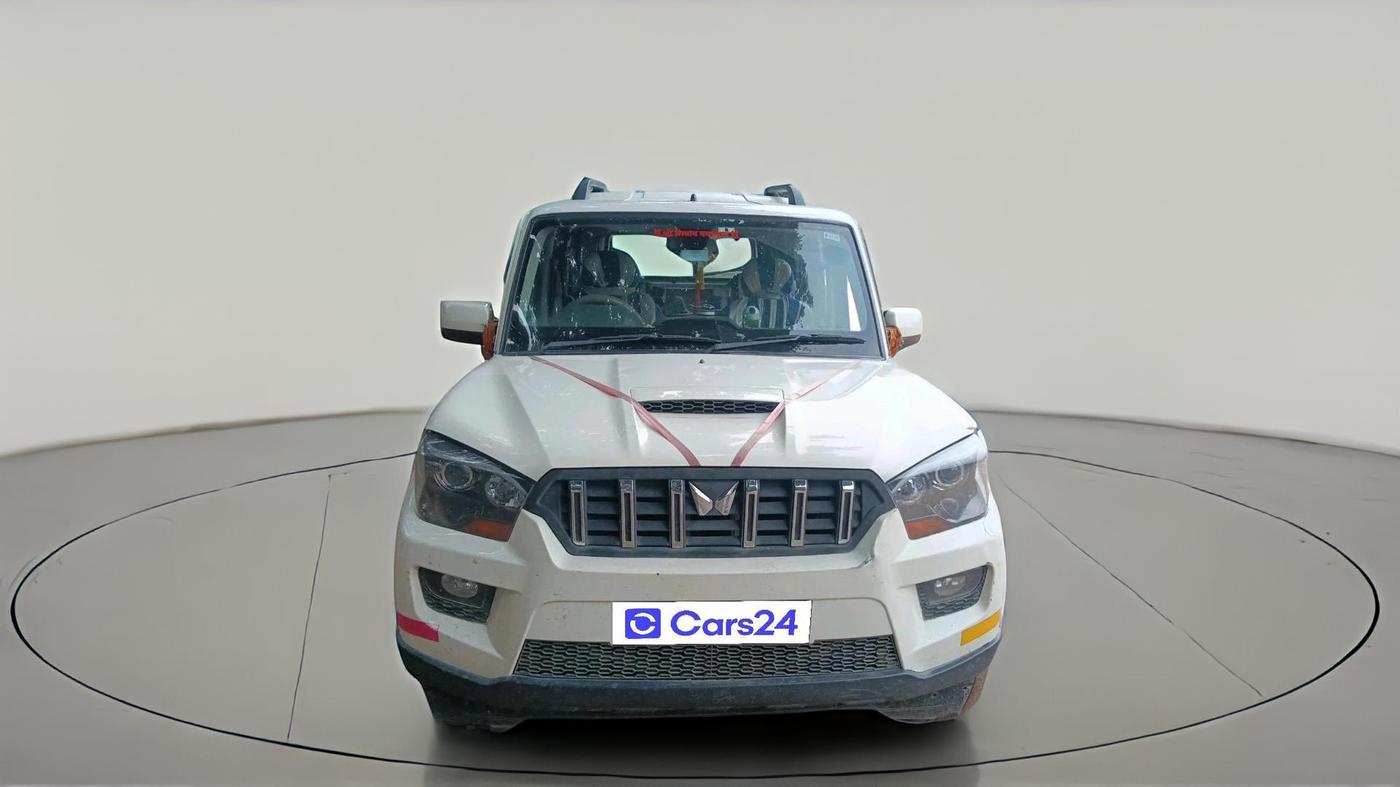 2016 Mahindra Scorpio S10, Diesel, Manual, 1,15,997 km, exterior