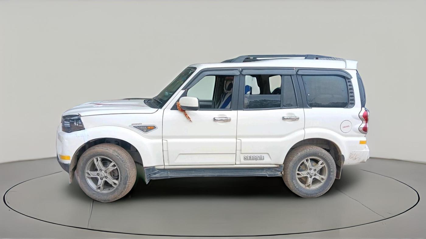 2016 Mahindra Scorpio S10, Diesel, Manual, 1,15,997 km, exterior