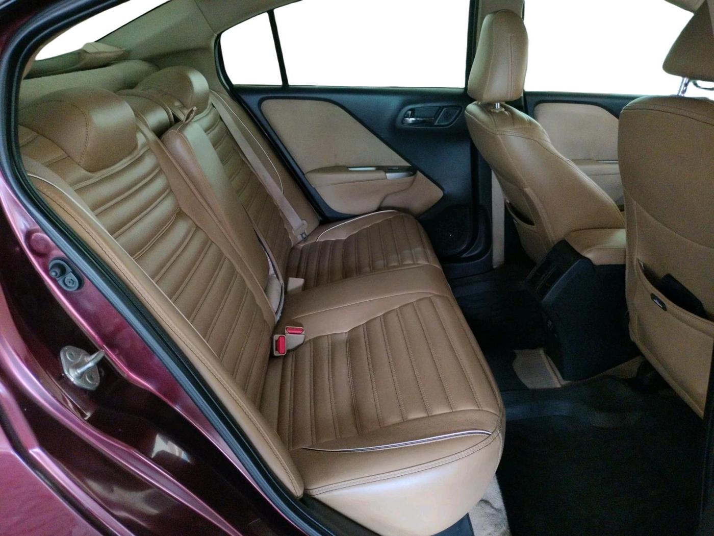 2014 Honda City 1.5L I-DTEC V, Diesel, Manual, 1,30,750 km, interior