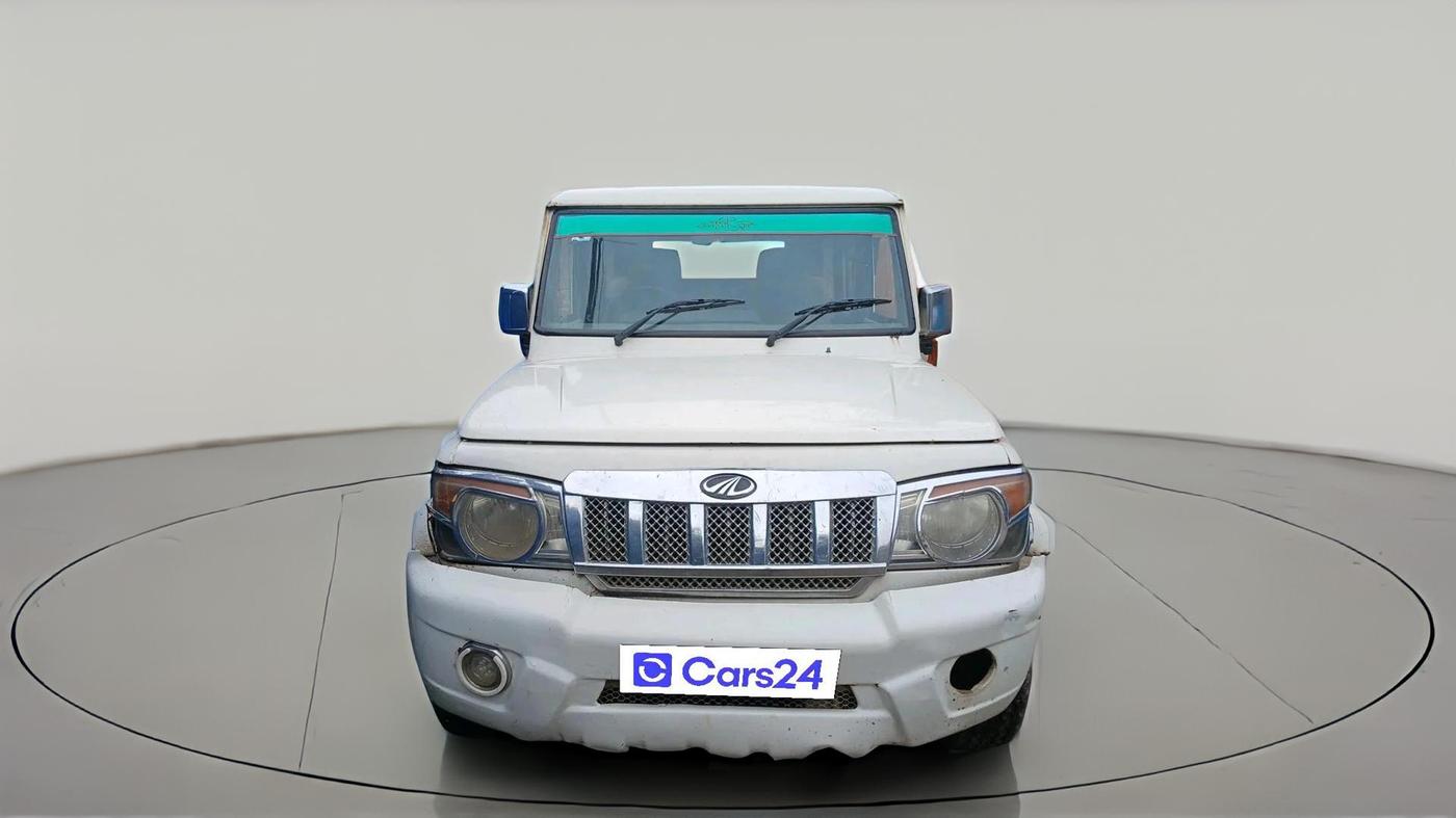2013 Mahindra Bolero SLX BS-III, Diesel, Manual, 3,11,098 km, exterior