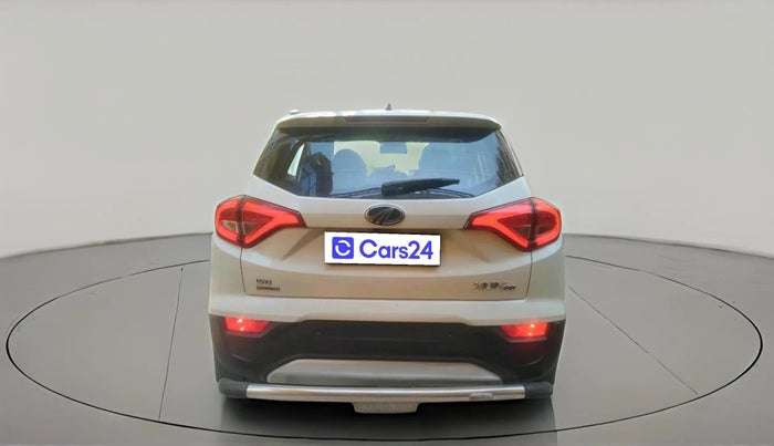 2019 Mahindra XUV300 W8 (O) 1.5 DIESEL AMT, Diesel, Automatic, 84,904 km, exterior