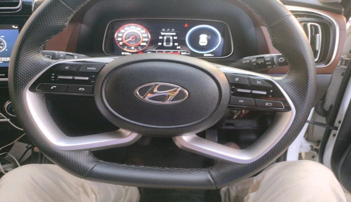 2024 Hyundai ALCAZAR PLATINUM 1.5 MT 7STR, Diesel, Manual, 59,674 km, interior