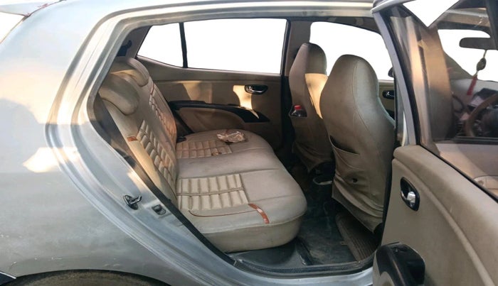 2013 Hyundai i10 SPORTZ 1.2, Petrol, Manual, 86,866 km, interior