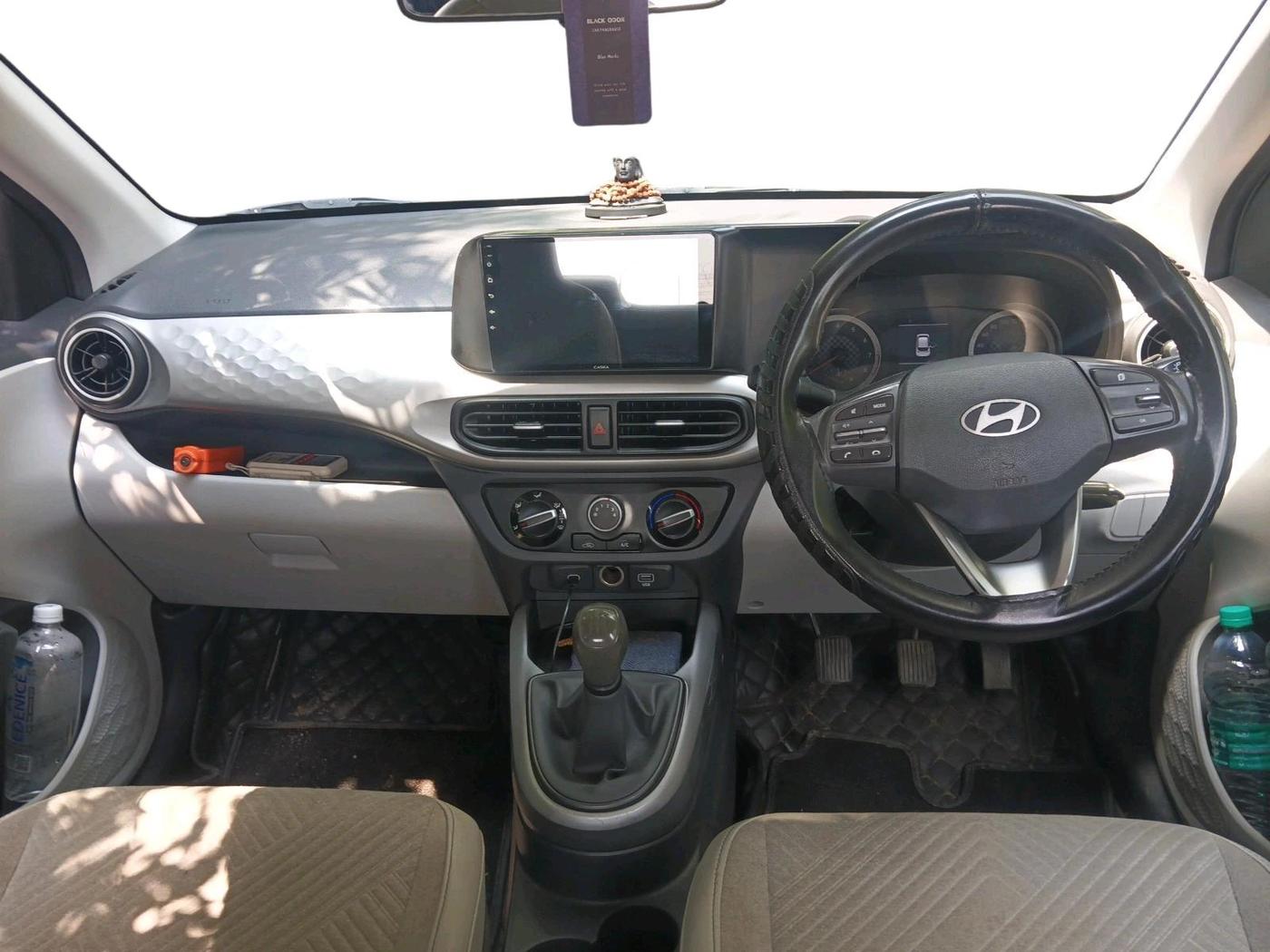 2023 Hyundai GRAND I10 NIOS MAGNA 1.2 KAPPA VTVT, Petrol, Manual, 30,209 km, interior