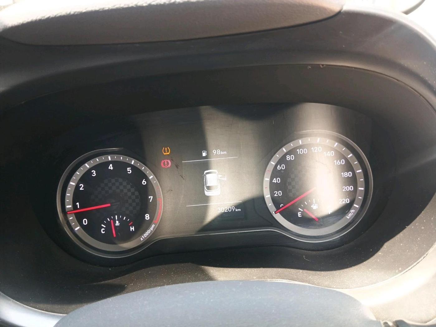 2023 Hyundai GRAND I10 NIOS MAGNA 1.2 KAPPA VTVT, Petrol, Manual, 30,209 km, interior