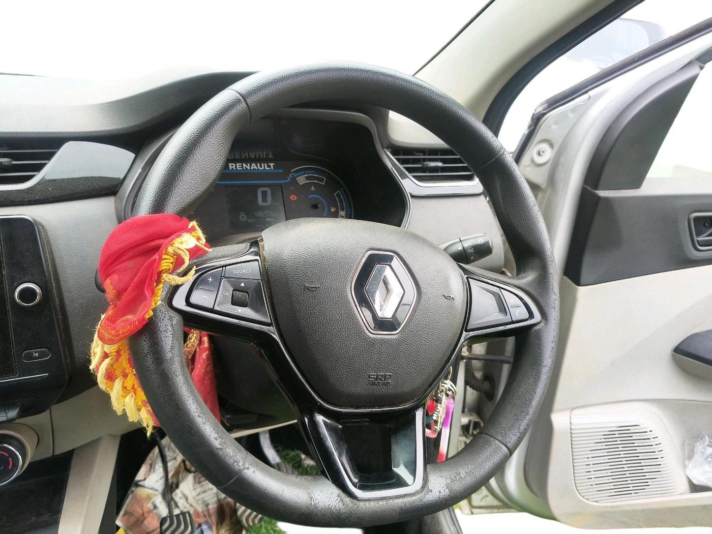 2021 Renault TRIBER RXT, Petrol, Manual, 48,259 km, interior