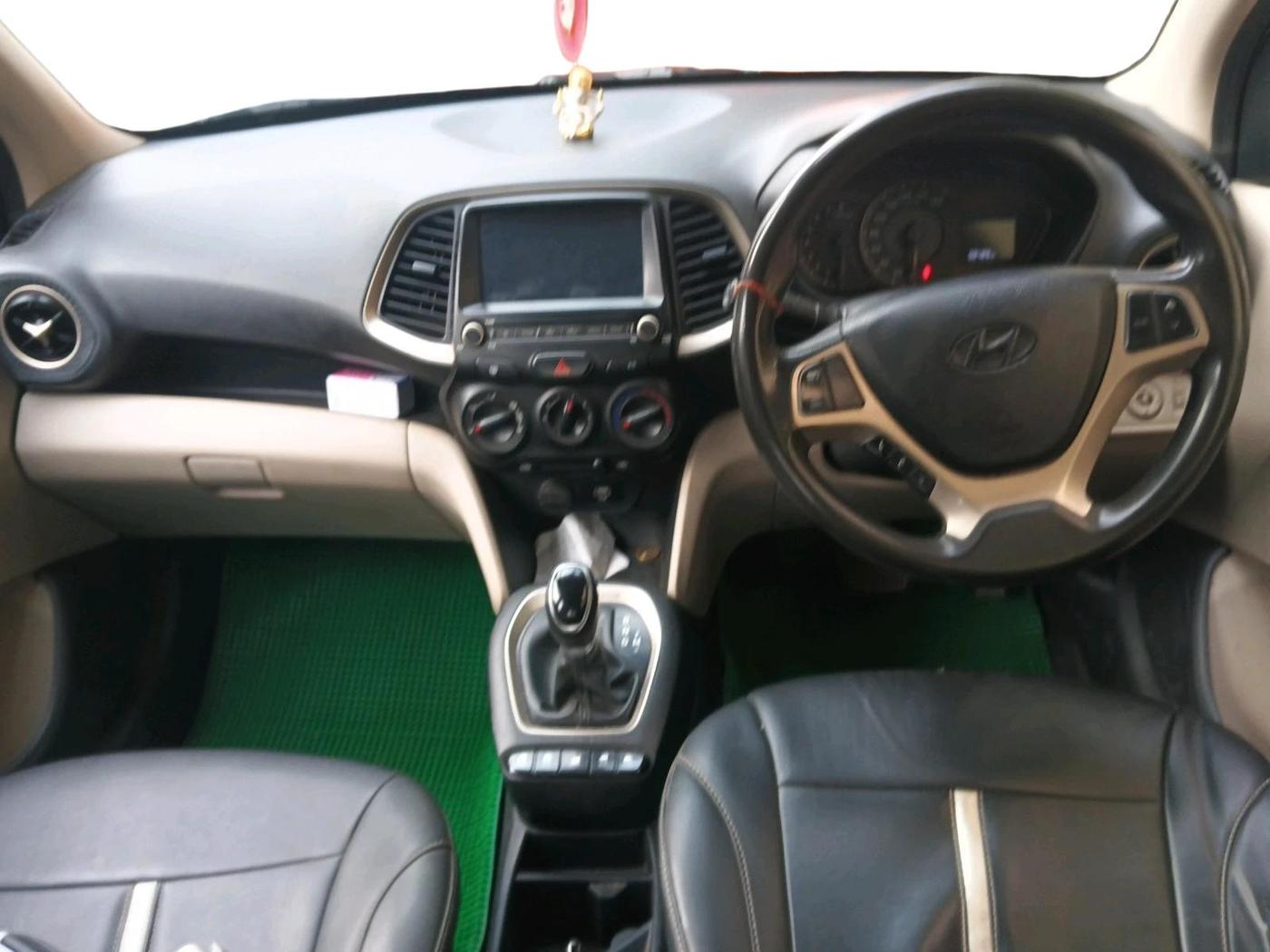 2019 Hyundai NEW SANTRO SPORTZ AMT, Petrol, Automatic, 98,489 km, interior