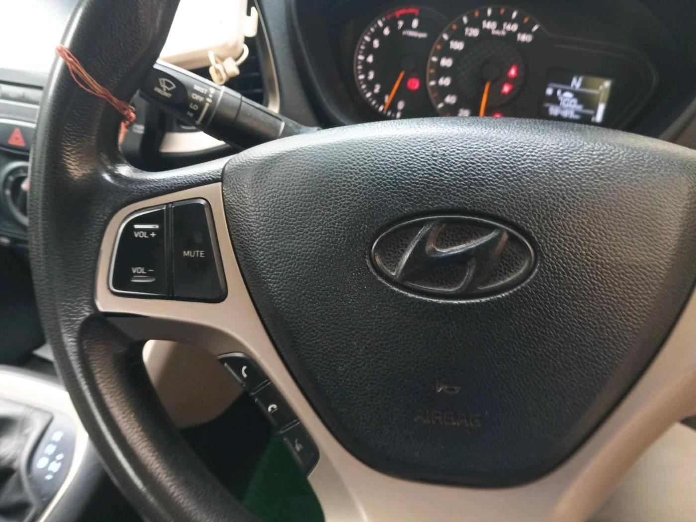 2019 Hyundai NEW SANTRO SPORTZ AMT, Petrol, Automatic, 98,489 km, interior