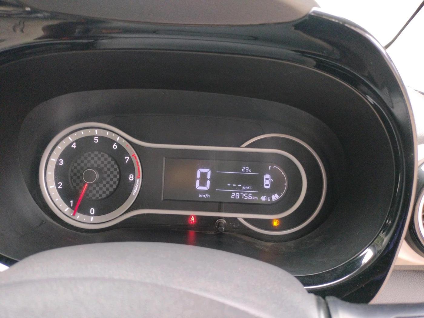 2021 Hyundai GRAND I10 NIOS SPORTZ 1.2 KAPPA VTVT, Petrol, Manual, 28,756 km, interior