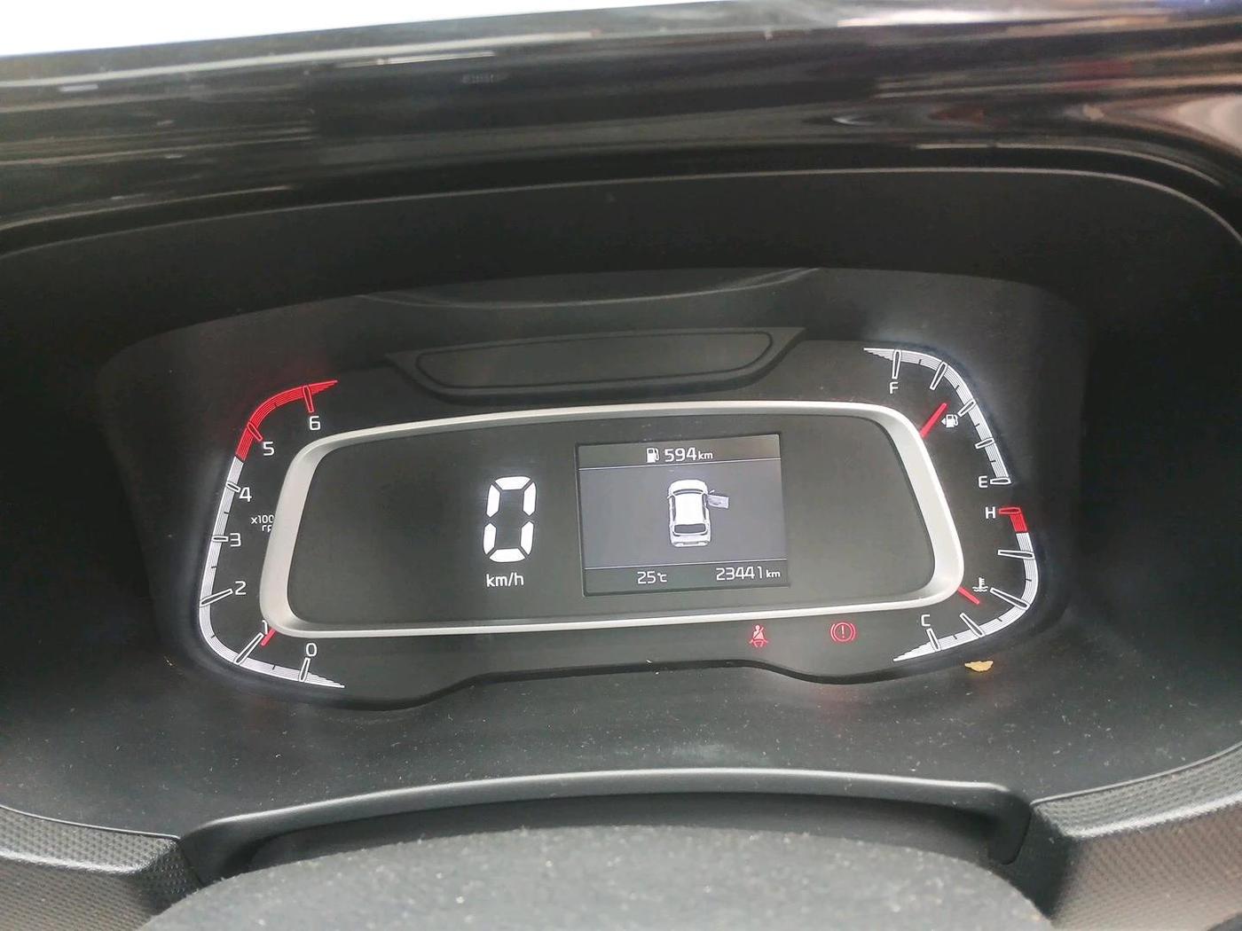 2021 KIA SONET HTX 1.5, Diesel, Manual, 23,441 km, interior