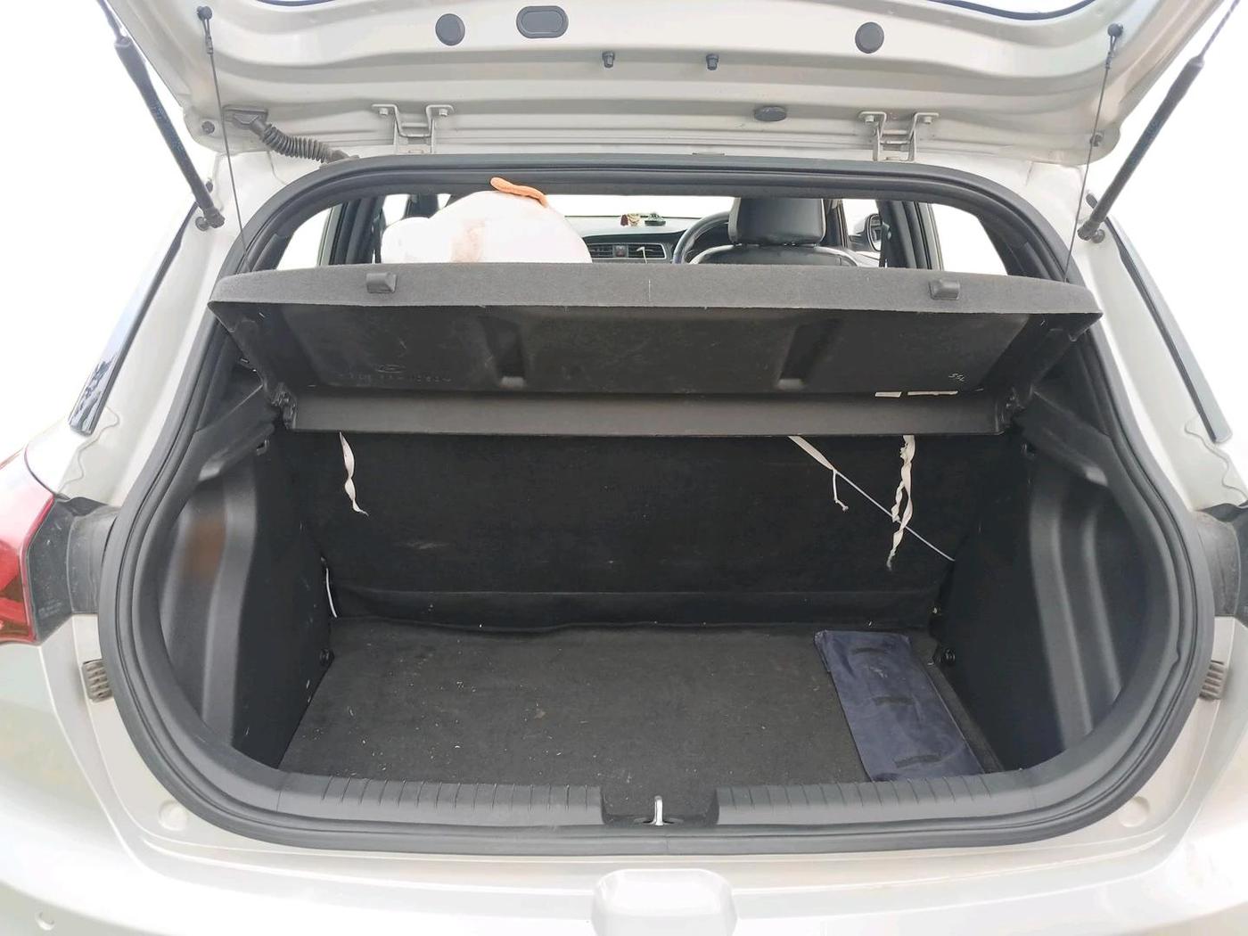 2018 Hyundai i20 Active 1.2 S, Petrol, Manual, 24,422 km, exterior