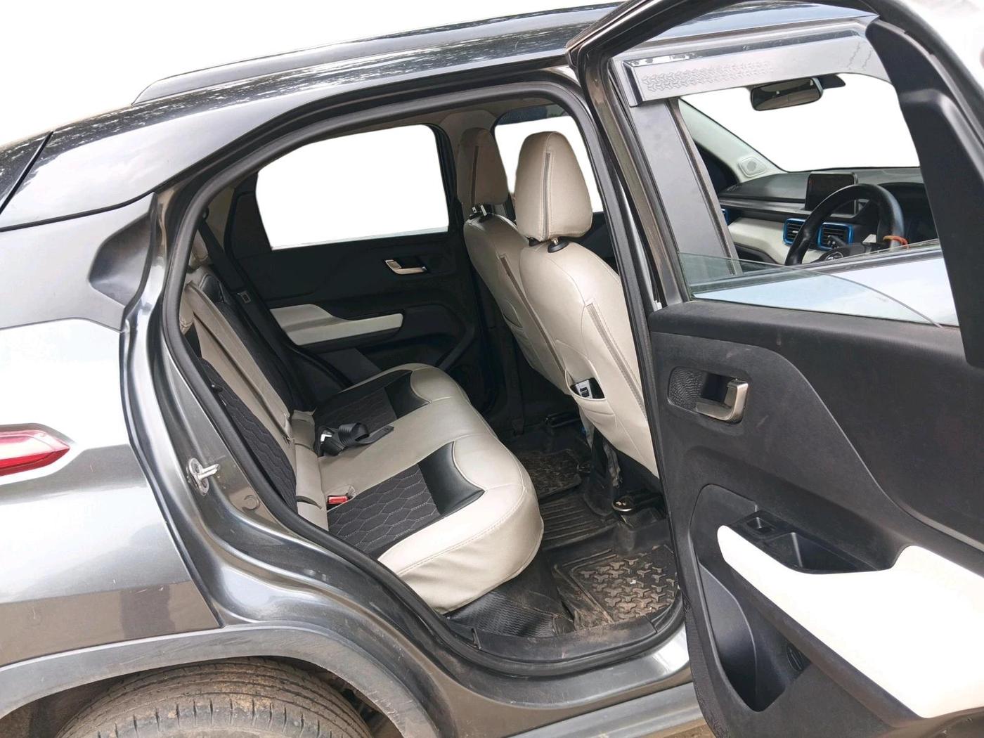 2021 Tata PUNCH CREATIVE  MT, Petrol, Manual, 55,220 km, interior