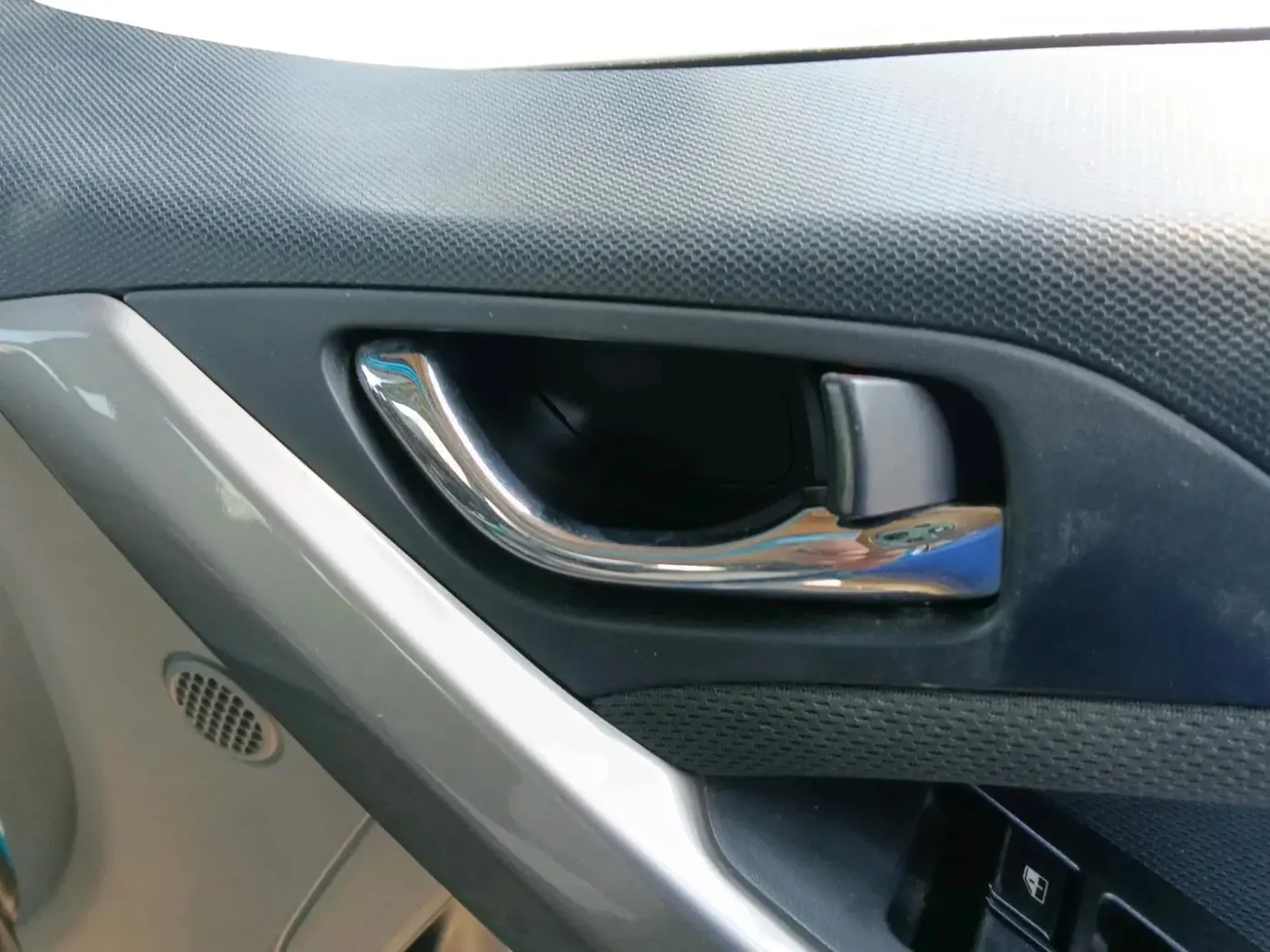 2018 Tata NEXON XZ PLUS PETROL, Petrol, Manual, 22,971 km, interior