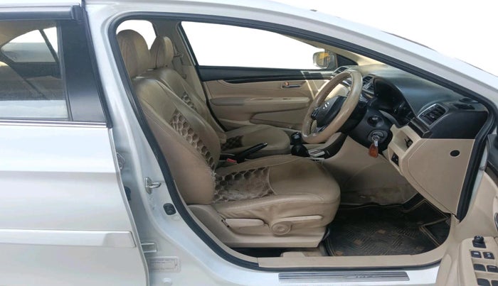 2016 Maruti Ciaz VDI+ SHVS, Diesel, Manual, 89,637 km, interior