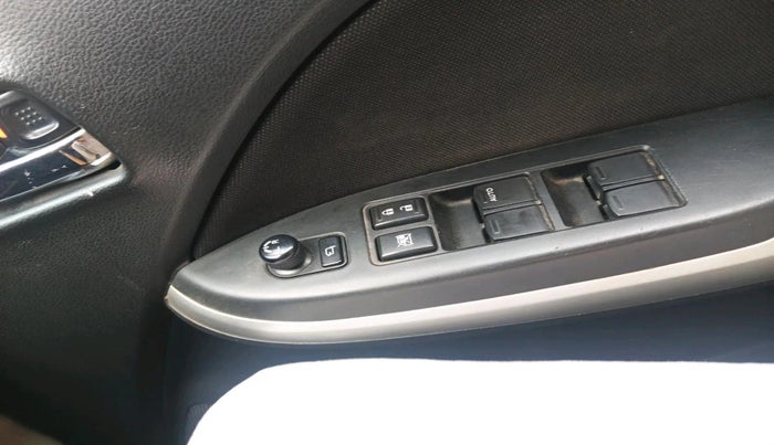 2017 Maruti Baleno DELTA PETROL 1.2, Petrol, Manual, 63,556 km, interior