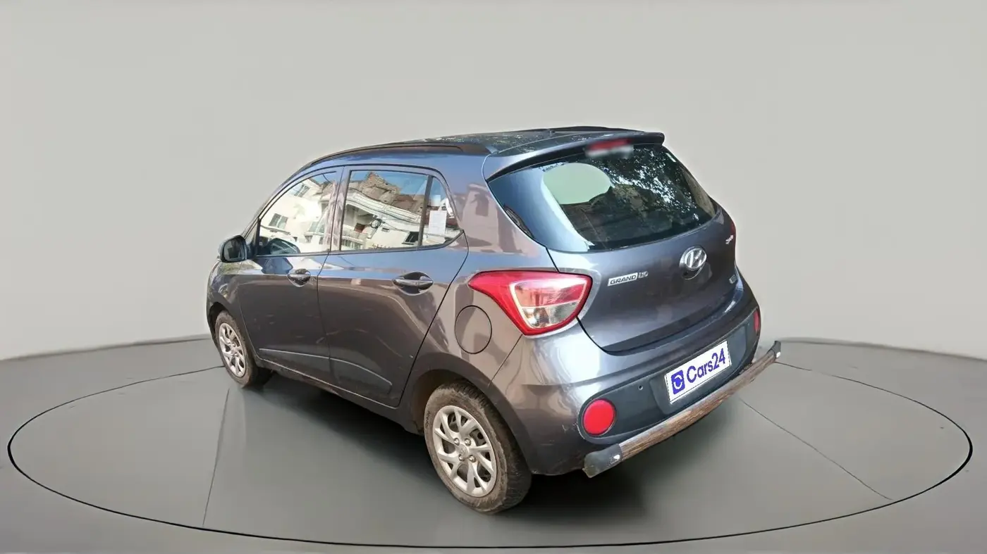 2017 Hyundai Grand i10 SPORTZ (O) 1.2 KAPPA VTVT, Petrol, Manual, 7,824 km, exterior