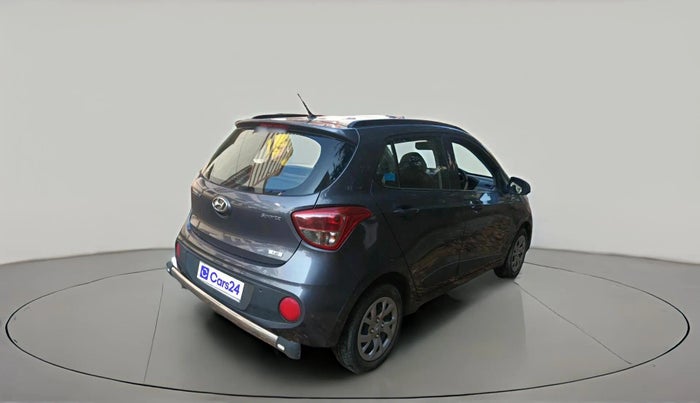 2017 Hyundai Grand i10 SPORTZ (O) 1.2 KAPPA VTVT, Petrol, Manual, 7,824 km, exterior