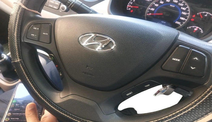 2017 Hyundai Grand i10 SPORTZ (O) 1.2 KAPPA VTVT, Petrol, Manual, 7,824 km, interior